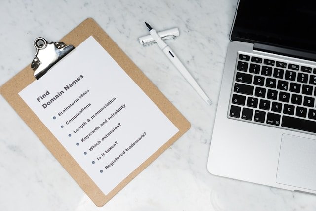 How Much Is a Domain Name Worth? A Beginner Guide to Domain Value